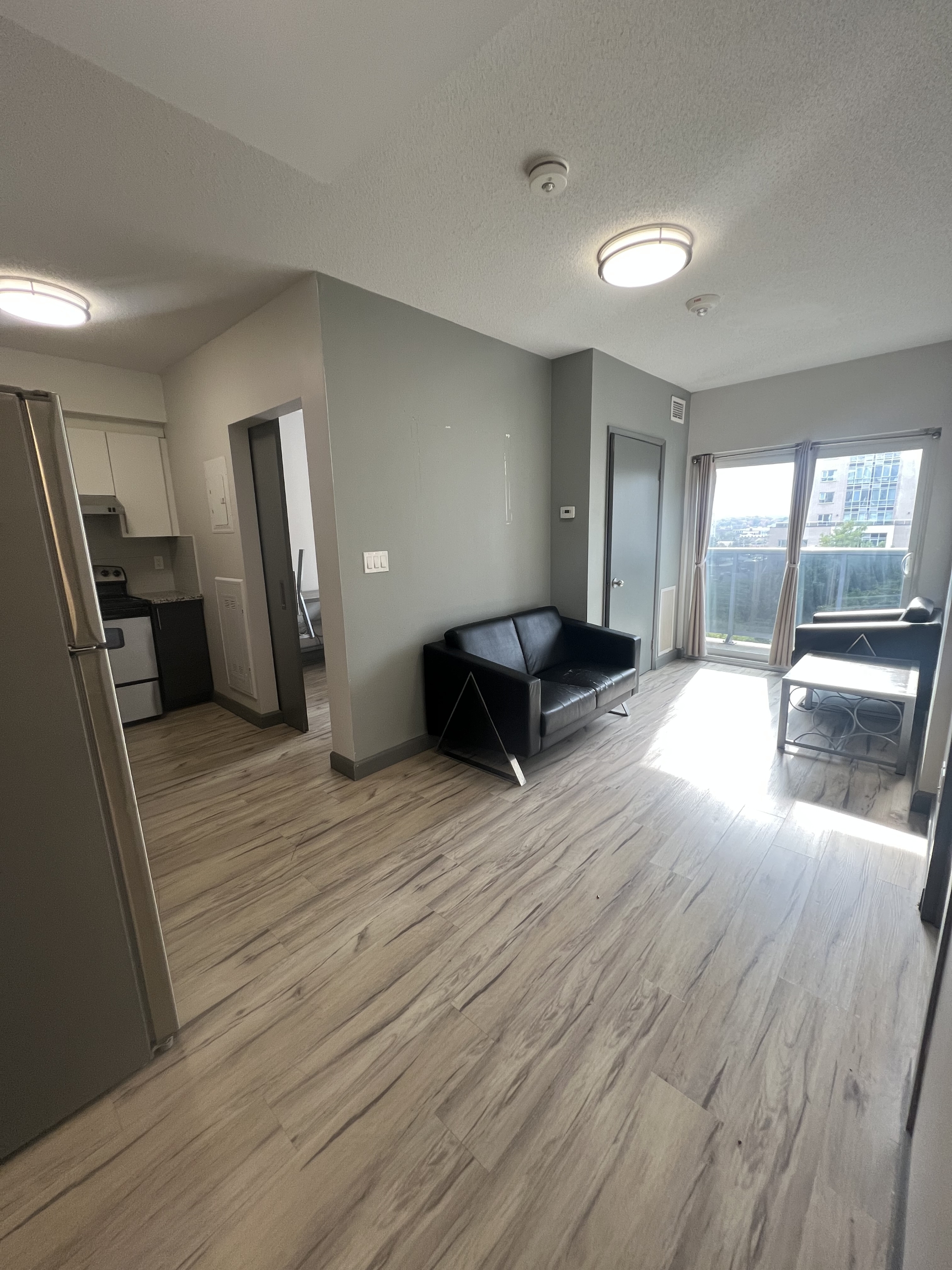 189 - 258A Sunview Street